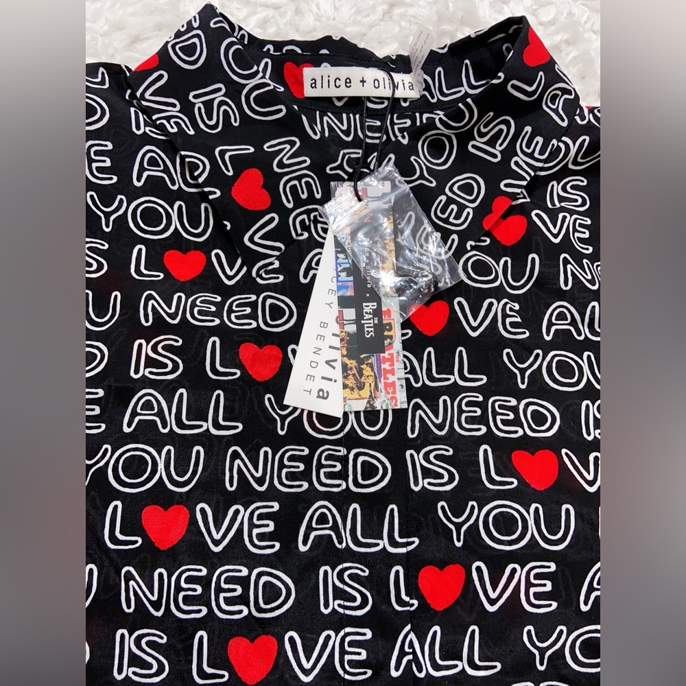 NWT Alice Olivia Willa The Beatles Placket Silk Shirt Blouse - Picture 8 of 10